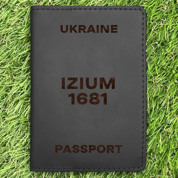 Обкладинка на паспорт Izium 1681 Чорна